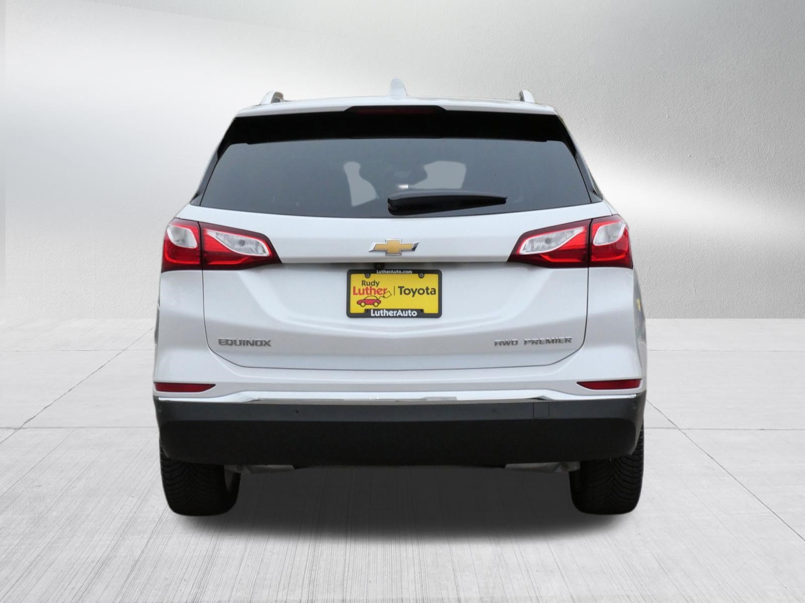 Used 2021 Chevrolet Equinox Premier AWD/4WD image 6