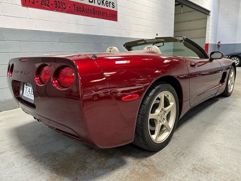 Used 2003 Chevrolet Corvette Convertible w/ Preferred Equipment Group1 RWD image 3