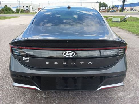 Used 2024 Hyundai Sonata SEL FWD image 4