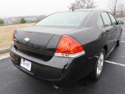 Used 2014 Chevrolet Impala LT w/ LT Sunroof Package image 13
