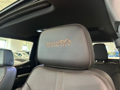 Used 2024 Chevrolet Silverado 1500 High Country image 15