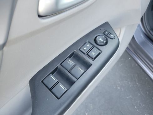 Used 2015 Honda Civic EX-L image 16