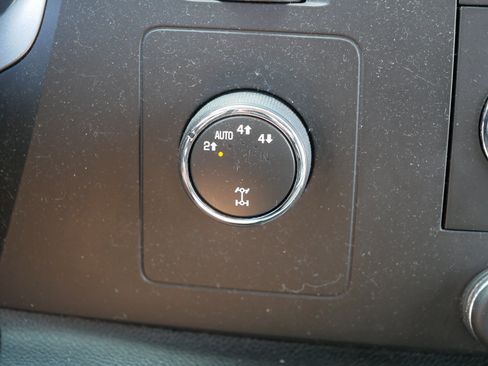 Used 2011 Chevrolet Silverado 1500 LT w/ All-Star Edition AWD/4WD image 28