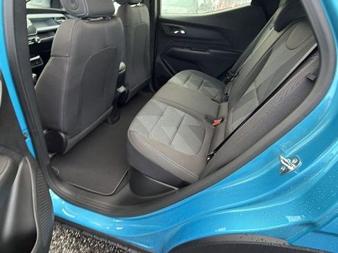 New 2027 Chevrolet Bolt LT w/ Comfort Package image 16