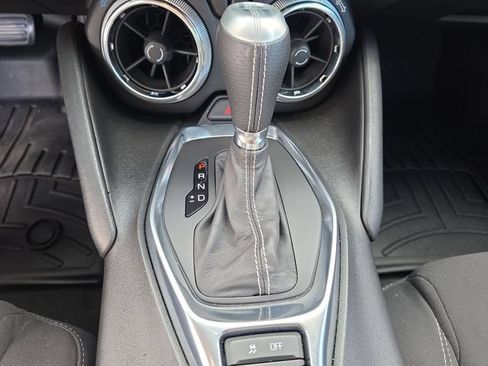 Used 2018 Chevrolet Camaro SS RWD image 25