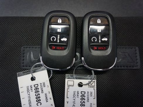 Used 2025 Honda Accord SE image 15