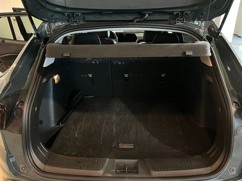 Used 2025 Chevrolet Trax LT image 30