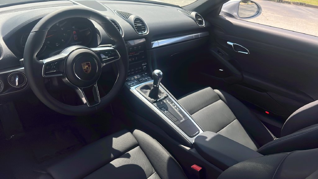 Certified 2024 Porsche 718 Cayman w/ Premium Package RWD image 15