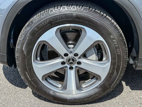 Used 2019 Mercedes-Benz GLC 300 4MATIC Coupe image 11