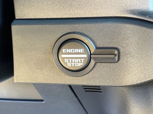 New 2025 Ford Bronco Badlands w/ Sasquatch Package image 9