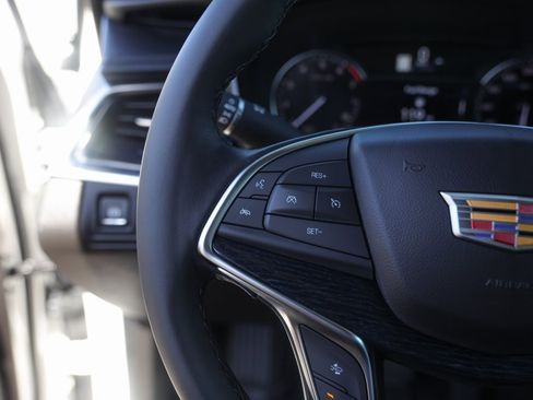 Used 2024 Cadillac XT5 Premium Luxury image 13