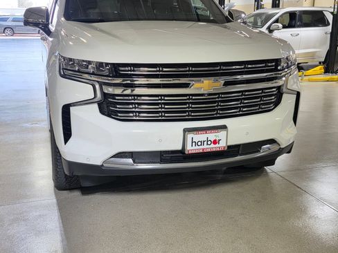Used 2023 Chevrolet Tahoe Premier AWD/4WD image 9