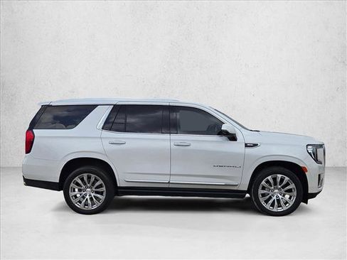 Used 2022 GMC Yukon Denali AWD/4WD image 4