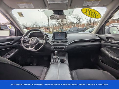 Used 2022 Nissan Altima 2.5 SV image 17