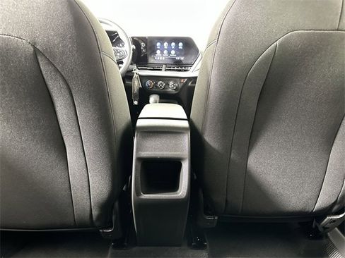 Used 2025 Chevrolet Trax LS w/ Driver Confidence Package image 22