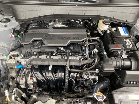 Certified 2025 Hyundai Kona SEL image 28