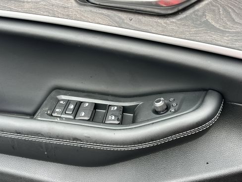 New 2026 Jeep Grand Cherokee Altitude image 12