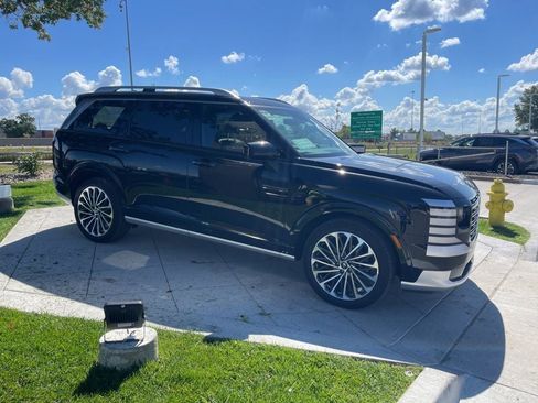 Used 2026 Hyundai Palisade Calligraphy AWD/4WD image 2