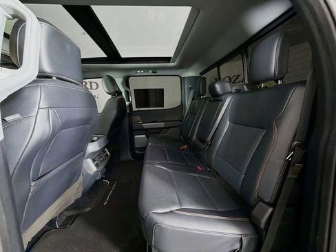 Used 2023 Ford F250 Lariat w/ Lariat Ultimate Package AWD/4WD image 30
