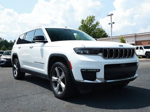 Used 2021 Jeep Grand Cherokee L Limited AWD/4WD image 3
