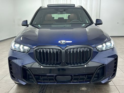 Used 2026 BMW X5 xDrive50e w/ M Sport Package image 7