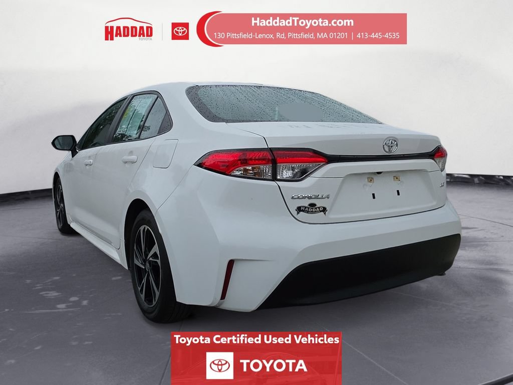 Certified 2023 Toyota Corolla LE FWD image 3