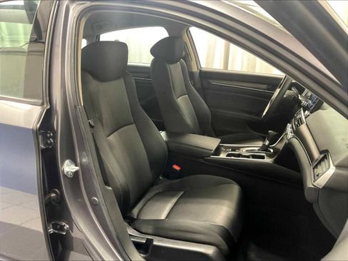 Used 2021 Honda Accord LX image 11