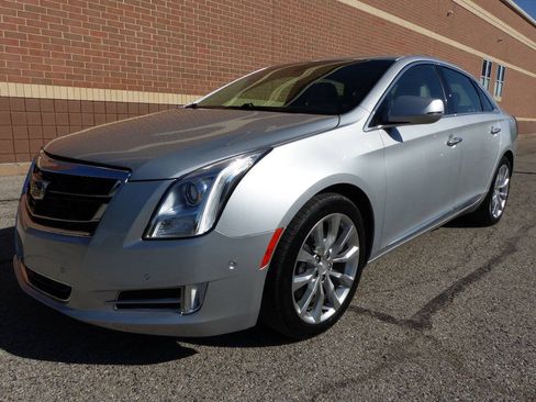 Used 2017 Cadillac XTS Luxury FWD image 6