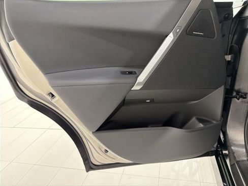 Used 2025 BMW iX xDrive50 w/ Premium Package image 15