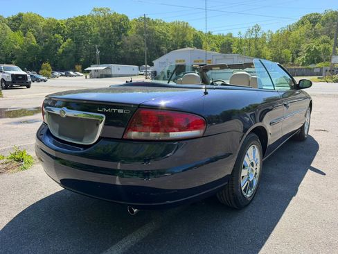 Used 2004 Chrysler Sebring Limited w/ Driver Convenience Group FWD image 8