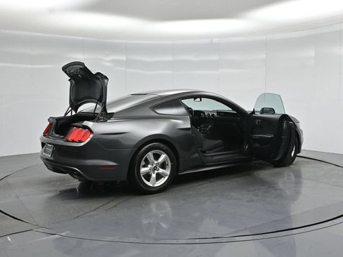 Certified 2017 Ford Mustang Coupe RWD image 6