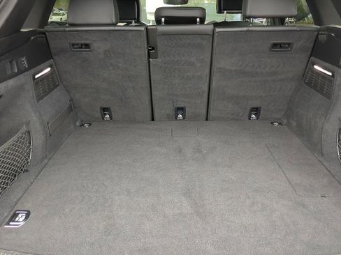 Used 2022 Audi Q5 e Premium Plus image 12