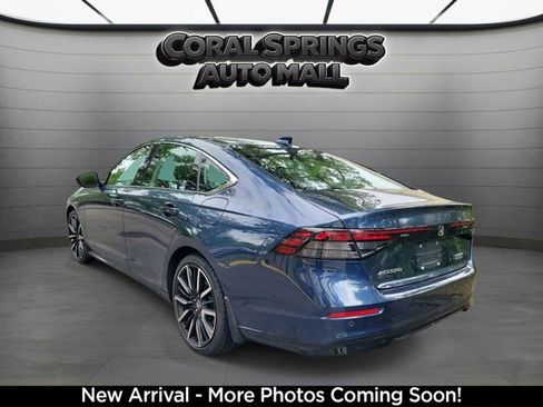 Used 2024 Honda Accord Touring image 3