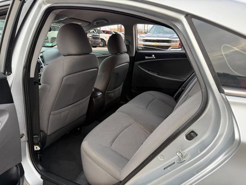 Used 2012 Hyundai Sonata GLS image 7