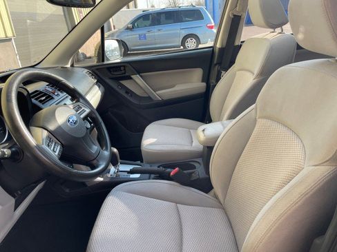 Used 2014 Subaru Forester 2.5i Premium w/ All-Weather Package image 10