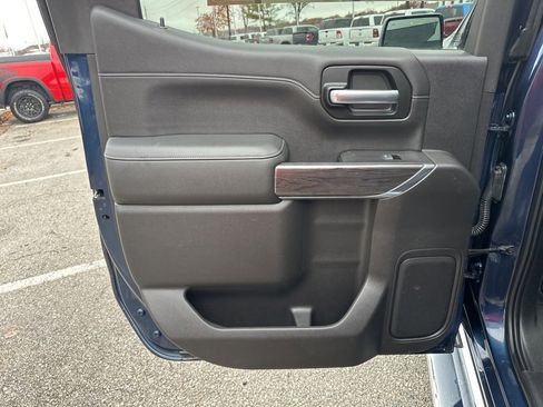 Used 2019 Chevrolet Silverado 1500 LTZ image 47