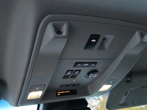 Used 2018 GMC Yukon XL Denali w/ Denali Ultimate Package image 34