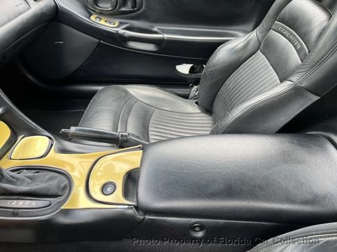 Used 1998 Chevrolet Corvette Coupe w/ Roof Pkg RWD image 45