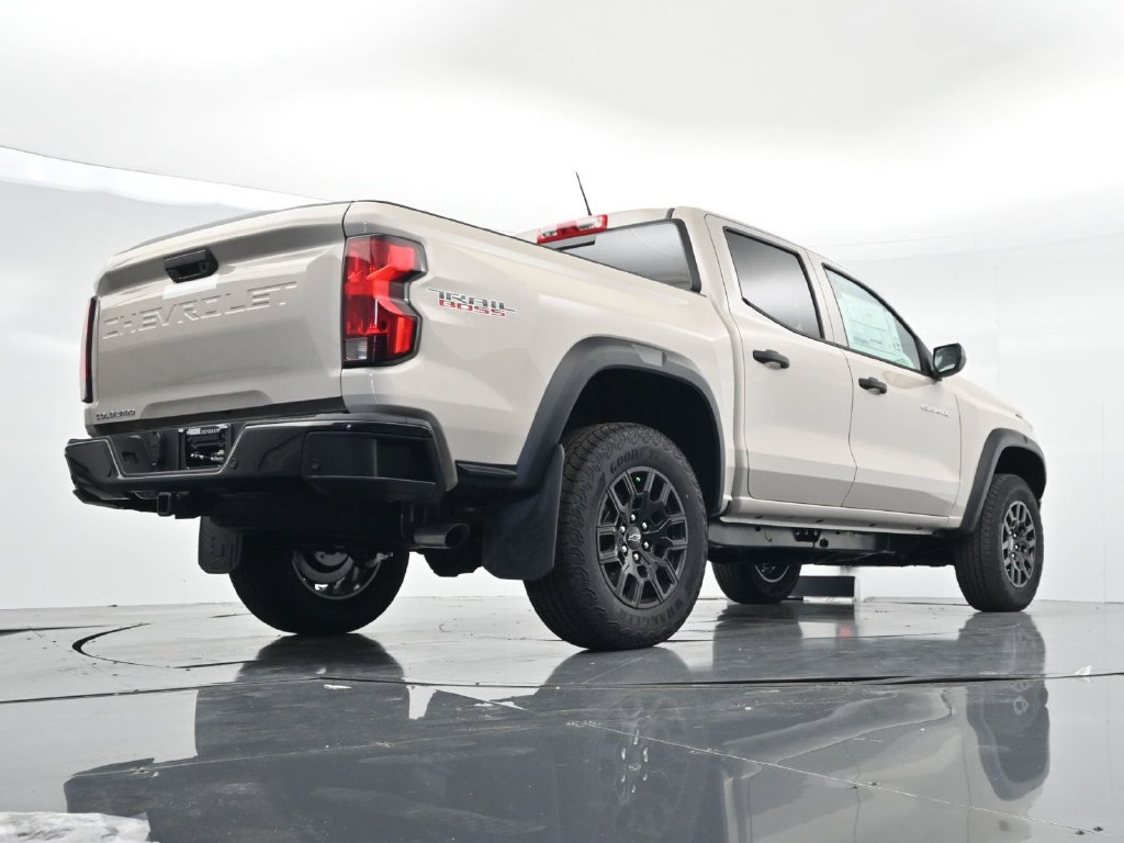 New 2026 Chevrolet Colorado Trail Boss AWD/4WD image 32