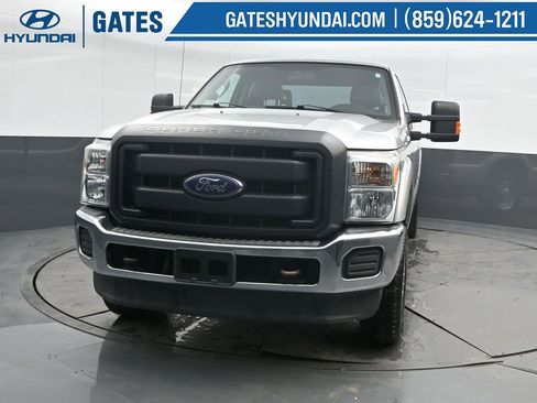 Used 2016 Ford F250 XL w/ Power Equipment Group image 6