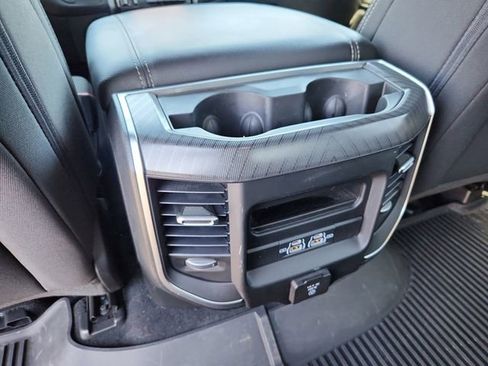 Used 2025 RAM 1500 Big Horn AWD/4WD image 16