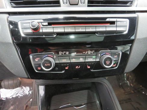 Used 2016 BMW X1 xDrive28i image 19