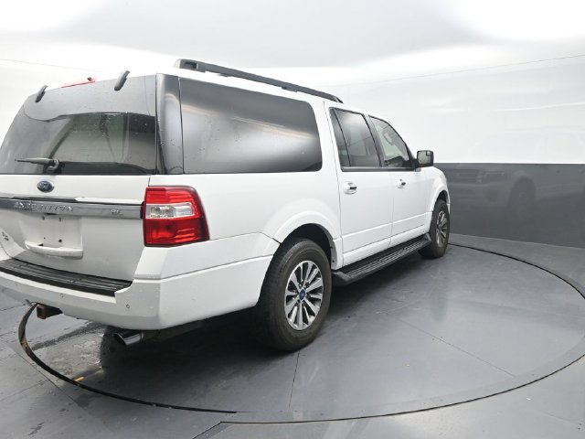 Used 2017 Ford Expedition EL XLT w/ Equipment Group 202A AWD/4WD image 8