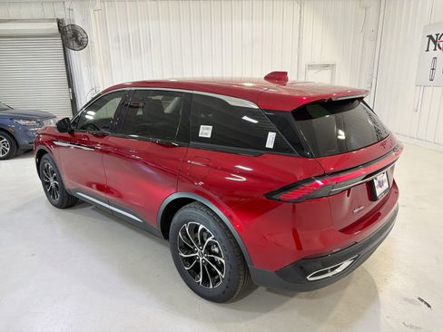 New 2026 Lincoln Nautilus Premier AWD/4WD image 25