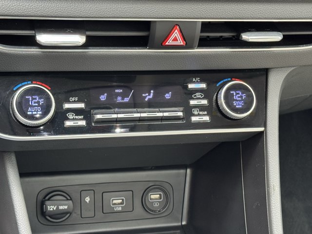 Used 2023 Hyundai Sonata SEL w/ Convenience Package FWD image 17