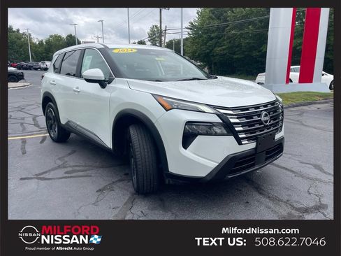 Certified 2024 Nissan Rogue SV AWD/4WD image 8