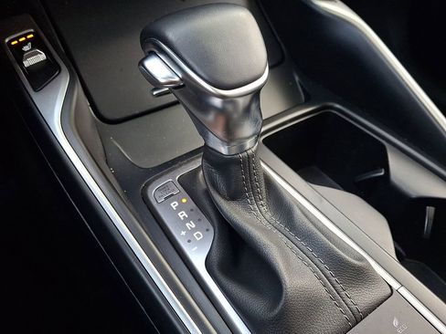 Certified 2022 Kia Sorento S w/ Panoramic Sunroof Package image 15