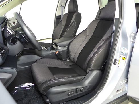 Certified 2025 Subaru Outback Premium AWD/4WD image 21