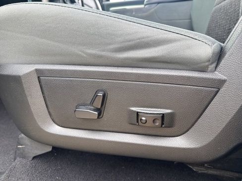 Used 2018 RAM 1500 Big Horn image 21