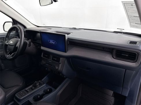 Used 2026 Ford Maverick Lariat w/ Black Appearance Package AWD/4WD image 38